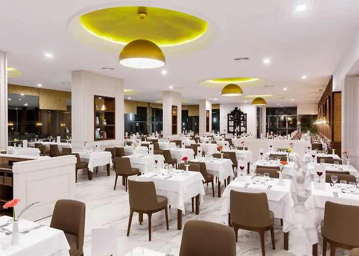 Ξενοδοχείο Riu Palace Oasis 5*