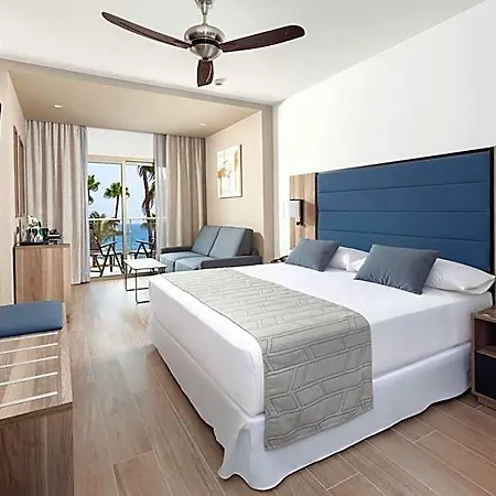Riu Palace Oasis