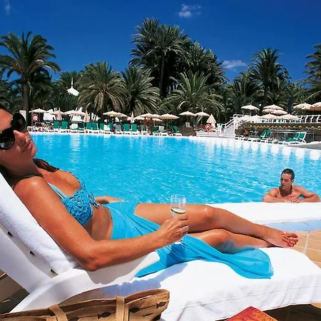 Riu Palace Oasis 호텔