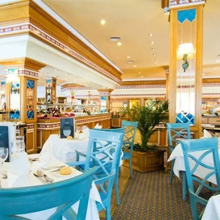 Riu Palace Oasis 5* 마스팔로마스